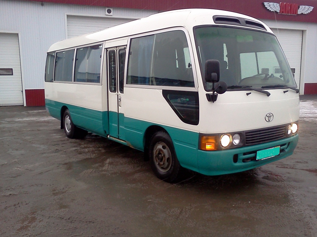 Toyota Coaster.jpg